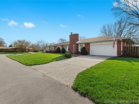 2nd image of 1217 Hibiscus Drive