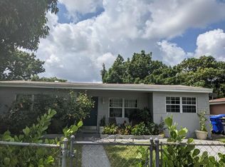 6238 Hayes St, Hollywood, FL 33024