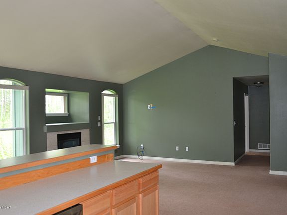 4th image of 7041 S Territorial Dr