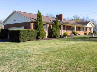 109 6th Ave, Luray, VA 22835