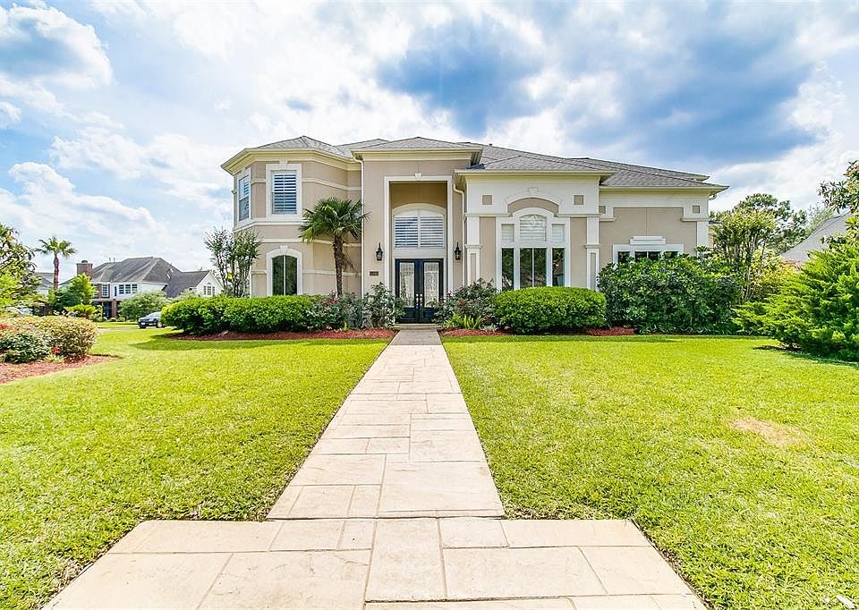 1st image of 5403 Sundowner Ct