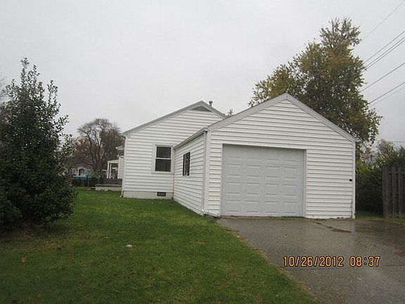 2nd image of 217 Tremont Dr