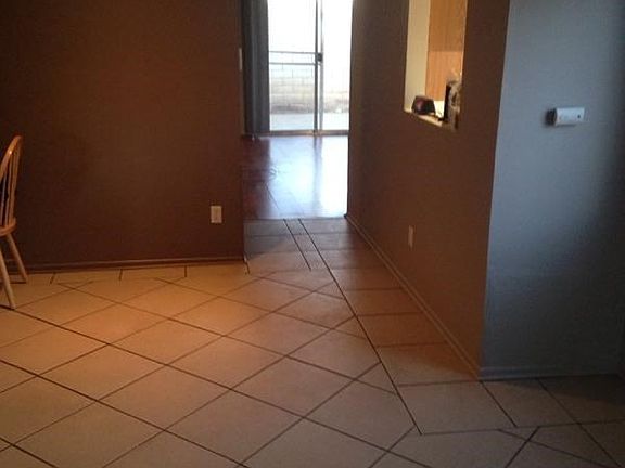 4th image of 14198 Gale Dr