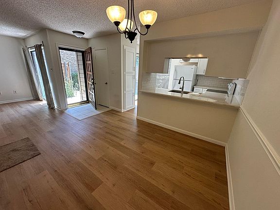 5th image of 333 Melrose Dr APT 16C