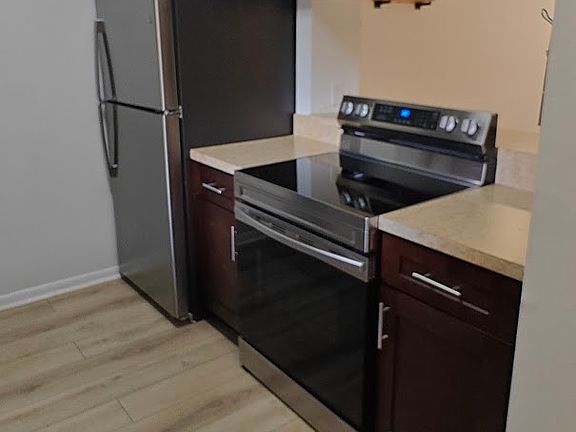 5th image of 4742 Capri Pl #214