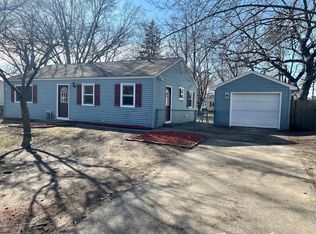 10914 5th St NE, Blaine, MN 55434