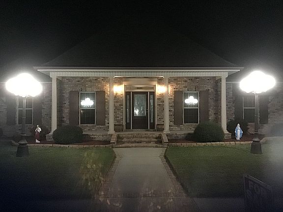 2nd image of 262 Inglewood Way