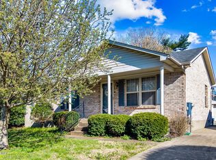 11007 Youngtown Dr, Louisville, KY 40272