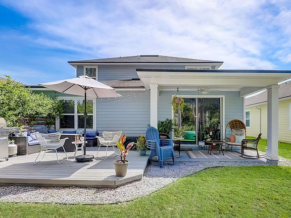 5th image of 313 Balearics Dr