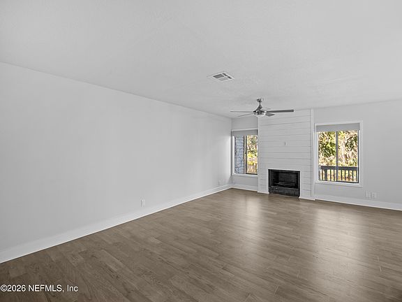 4th image of 5494 STANFORD Road