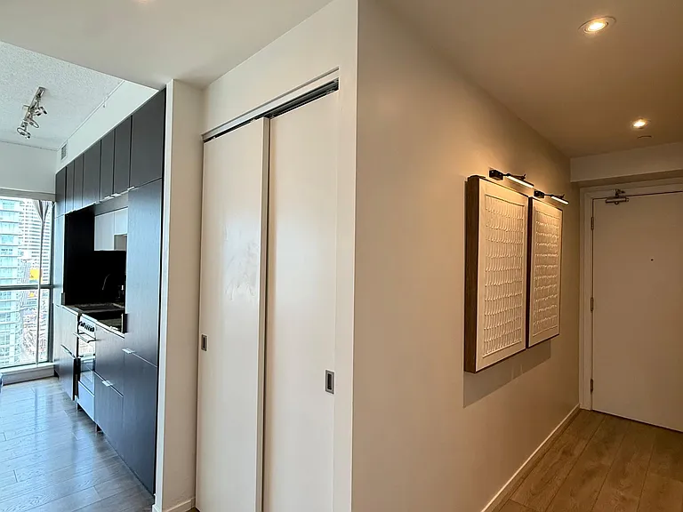 159 Dundas St E #1901 — Photo 4