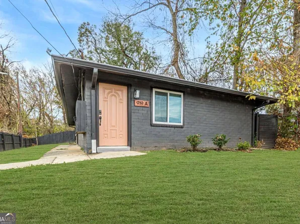 919 Hobson St SW, Atlanta, GA 30310