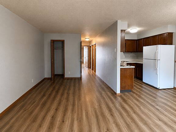 2nd image of 3210 Oak Knoll Dr #3