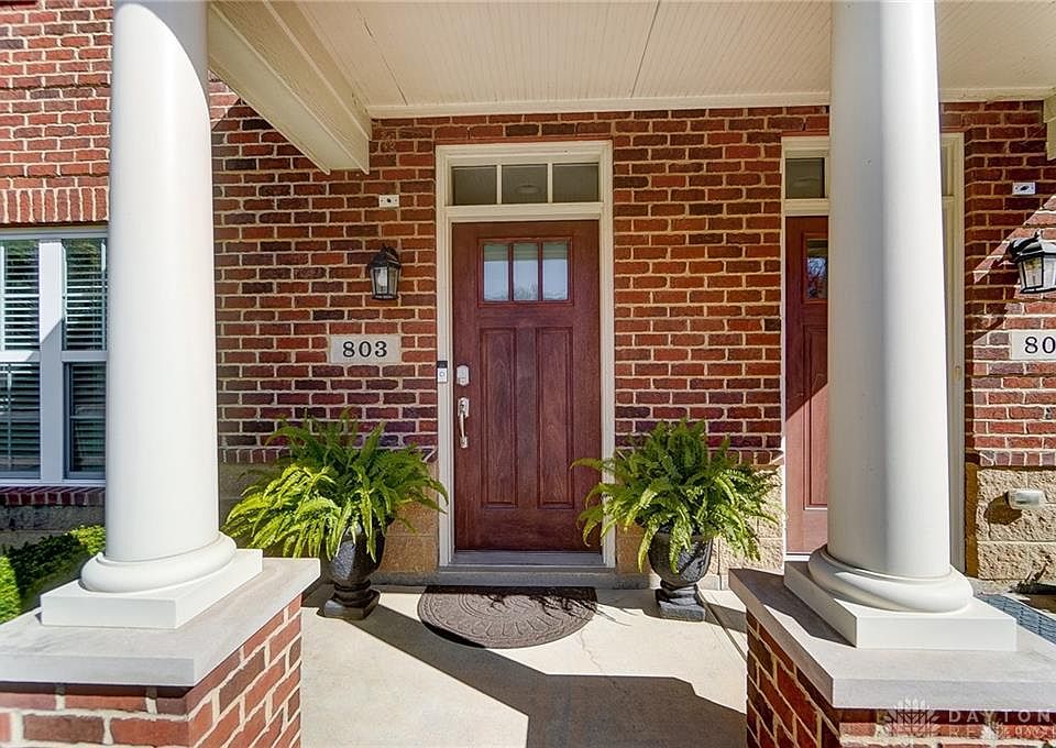 1st image of 803 Brownstone Row