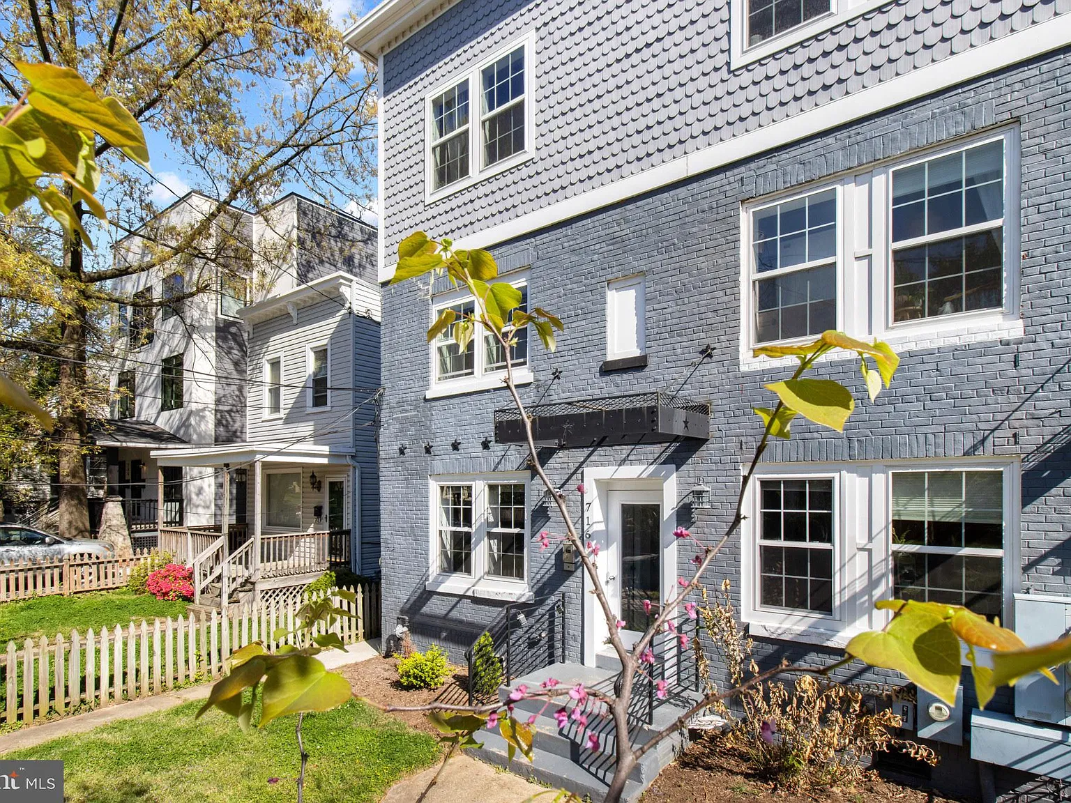 Brookland 6 Condominium — Photo 3