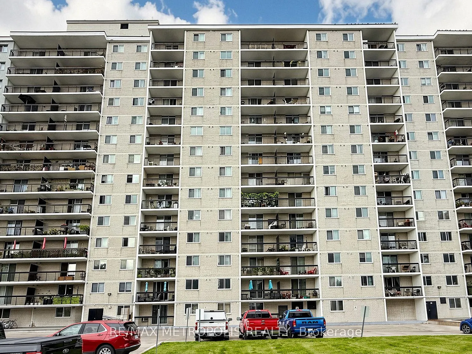 2 bed, $2,500 — Photo 2