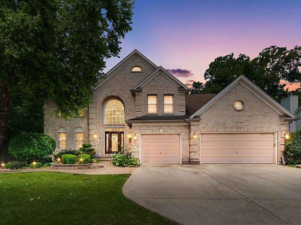 1st image of 16922 Arbor Creek Dr