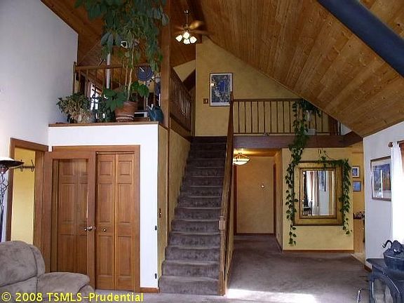 4th image of 10275 Sheffield Pl