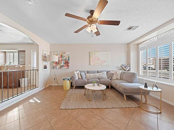 3rd image of 13016 Enrique Gomez Dr