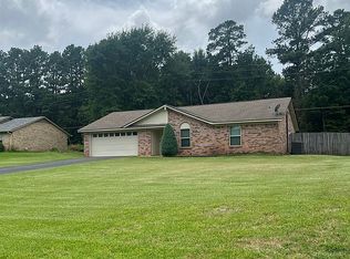 311 Hillshore Dr, Longview, TX 75605