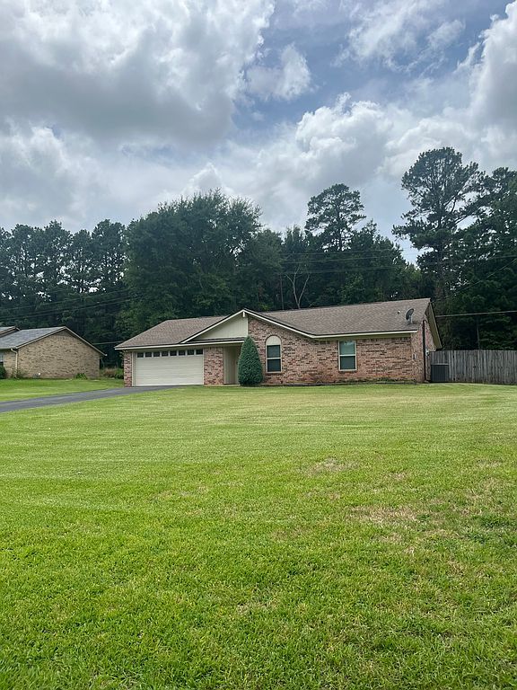 311 Hillshore Dr - Property Image
