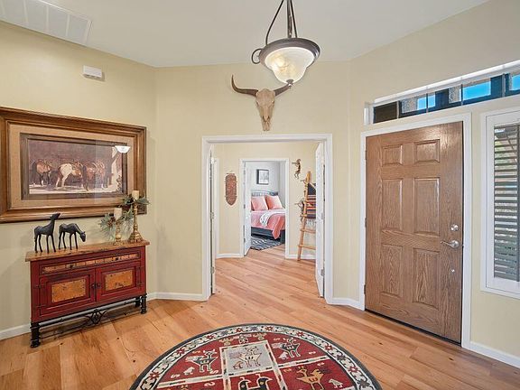 3rd image of 5345 W Arid Canyon Dr