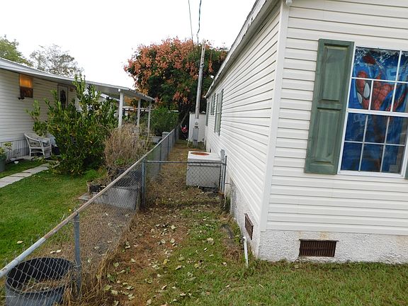 4th image of 119 Walt Ln