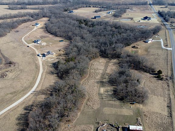 4th image of TRACT N&q Mae Blvd