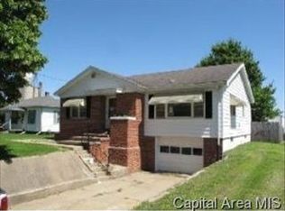 320 N Duncan St, Virginia, IL 62691
