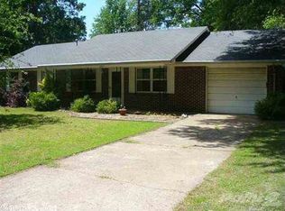 605 S Baridon St, Conway, AR 72034