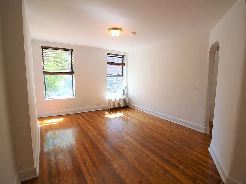 1st image of 341 1st Ave #2L