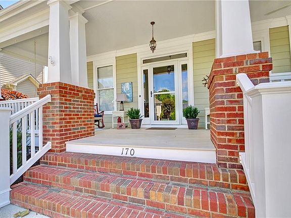 4th image of 170 Stayman Park