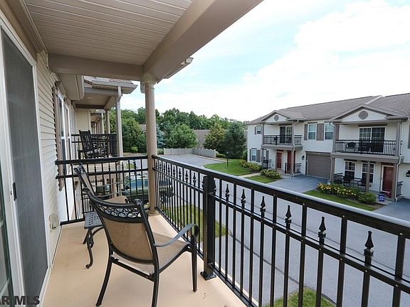 4th image of 142 Alma Mater Ct APT A