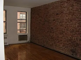 Rented by Rent Manhattan