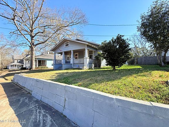 2nd image of 310 Burke Ave