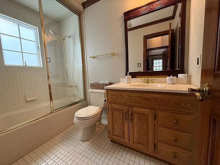 20 Mayfair Ct — Photo 20