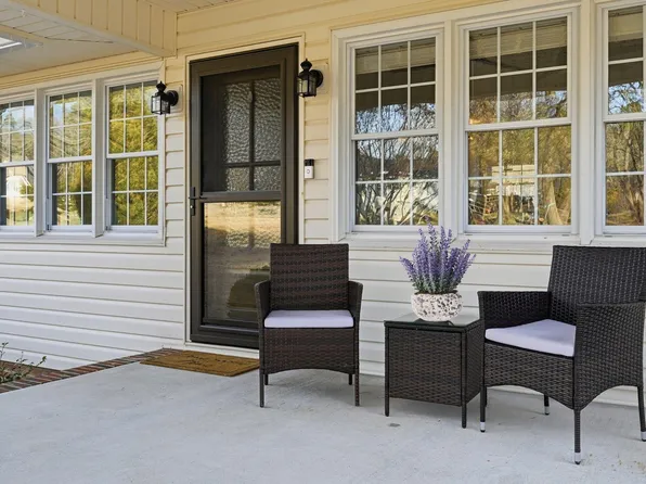 41 Maple Cir, Pittsboro, NC 27312