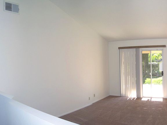 4th image of 22520 Ash Ct