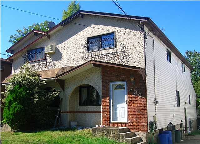 1st image of 306 Kell Ave