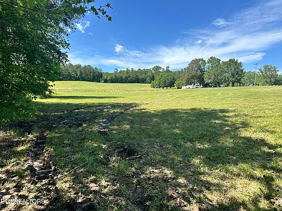 5th image of 3169 Hinds Creek Rd