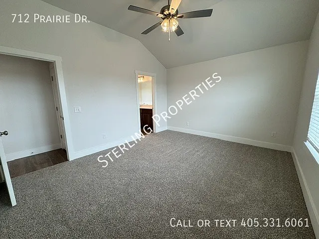 712 Prairie Ln — Photo 16