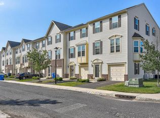 8 Jake Dr, Tinton Falls, NJ 07712