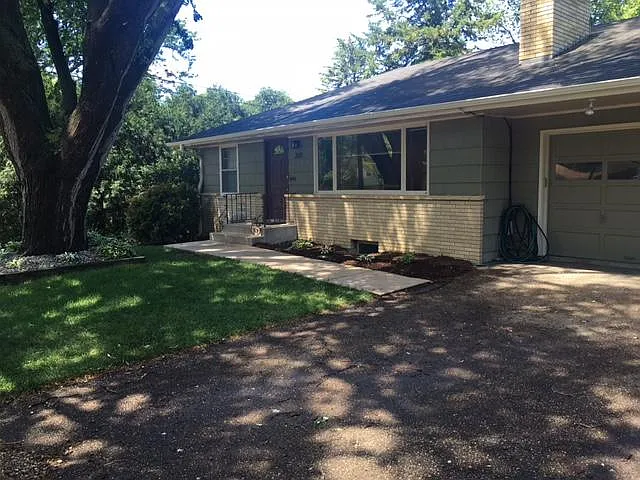 3110 W 48th St — Photo 3