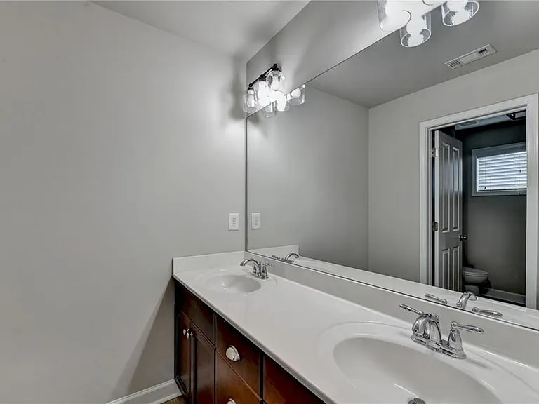 4439 Tacoma Trce — Photo 42