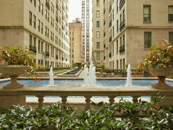 1 Central Park South 1503 image 15 of 16