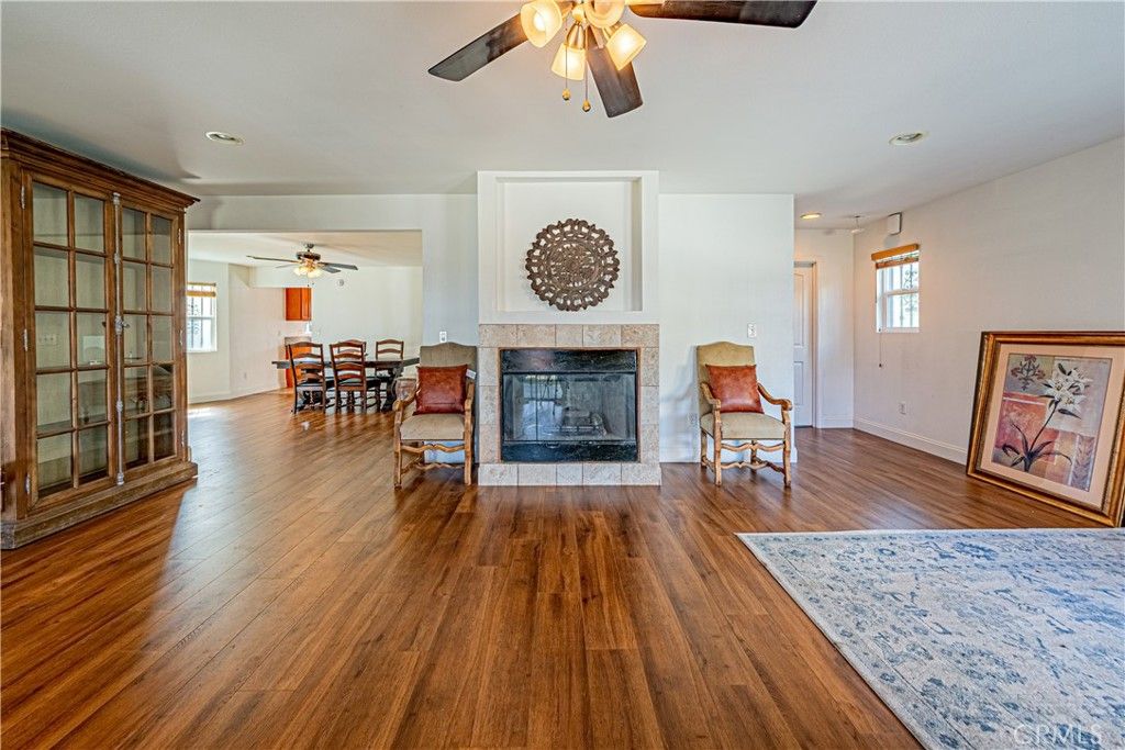 1812 W 48th St, Los Angeles, CA - View 6