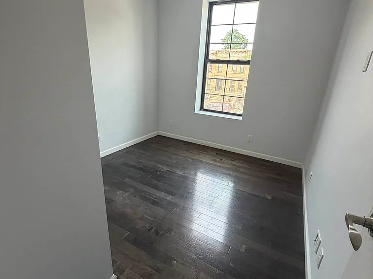 9013 Fort Hamilton Pkwy #2-F — Photo 4