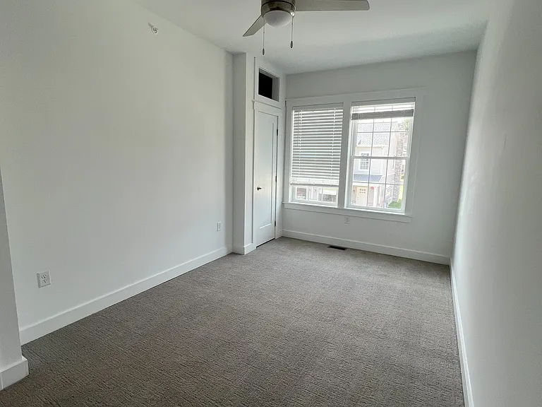 409 N Twin Lakes Blvd — Photo 13