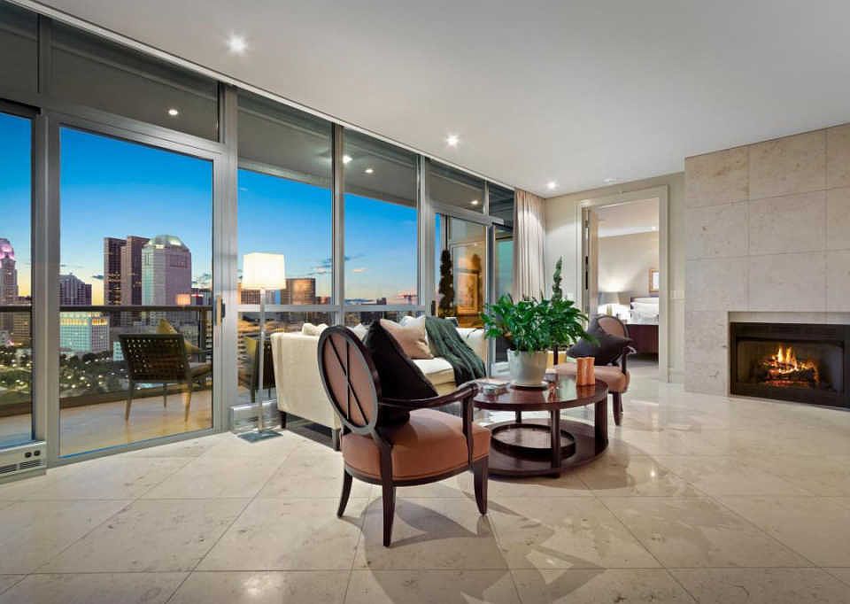 1st image of 1 Miranova Pl APT 2300