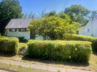 110 Chatham Ter, Hampton, VA 23666